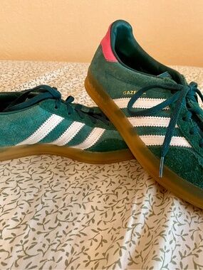 adidas Women’s Green Suede Sneakers with White Stripes and Red Heel Accent